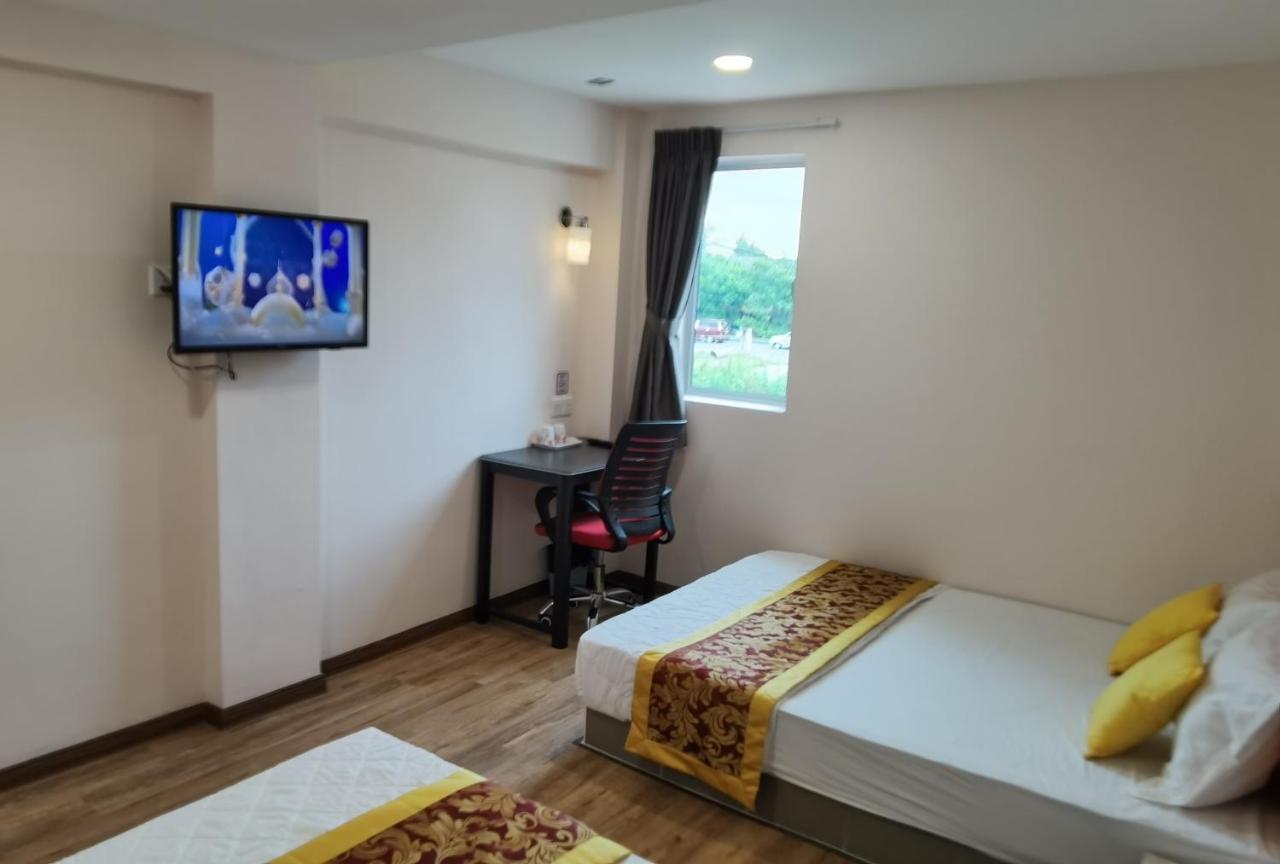 Mornings Hotel سونغاي بيتاني المظهر الخارجي الصورة